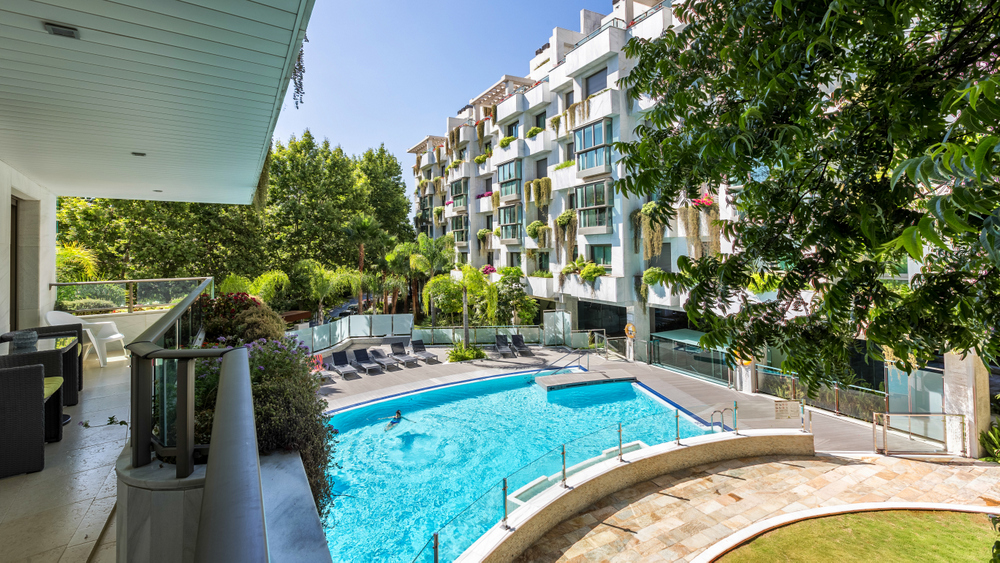 luxury villas to rent marbella.jpg (621 KB)